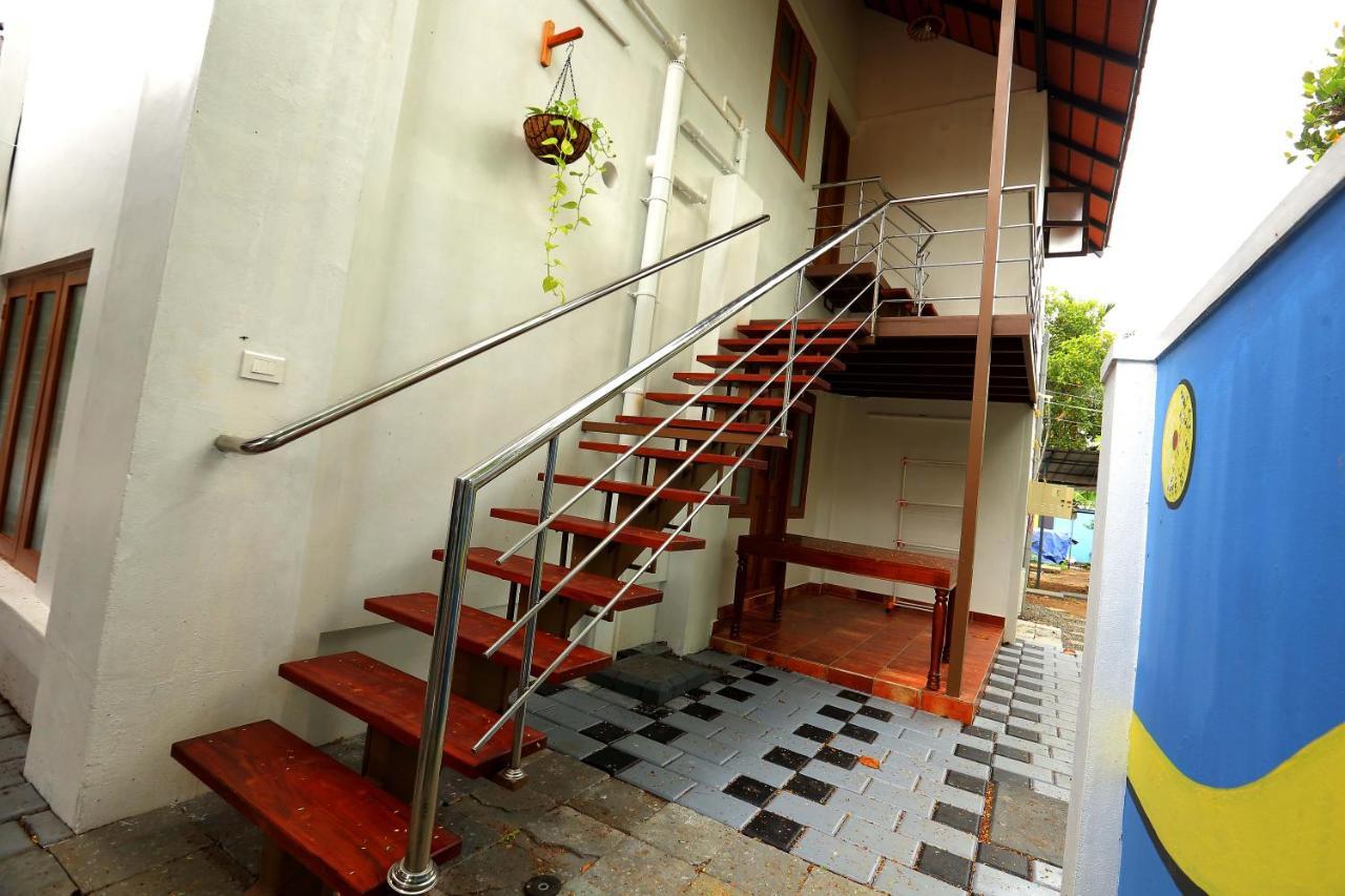 Kira Palace Residency Hotel Ernakulam Eksteriør billede